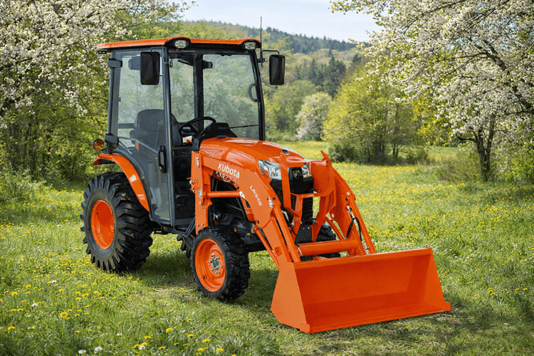 Tackle spring cleanup with the Kubota LX2620. 26 HP package includes LA535 loader & implements.
